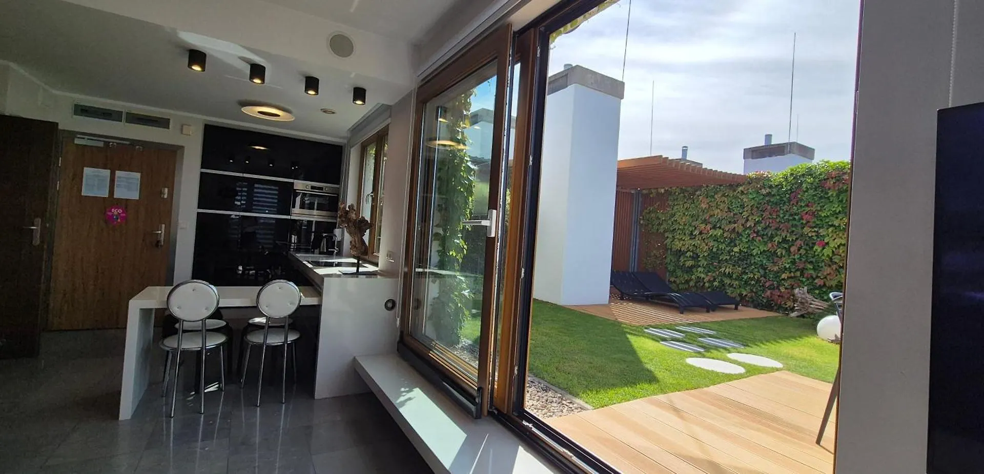 Olympic Park Apartament Z Ogrodem Na Dachu Kolobrzeg 0*,